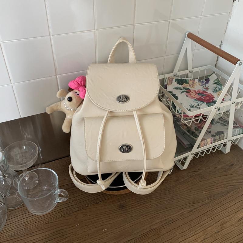 Retro Backpack Women's Fashion Leisure Niche Student Class Bag High Value Bucket Bag Travel Small Backpack