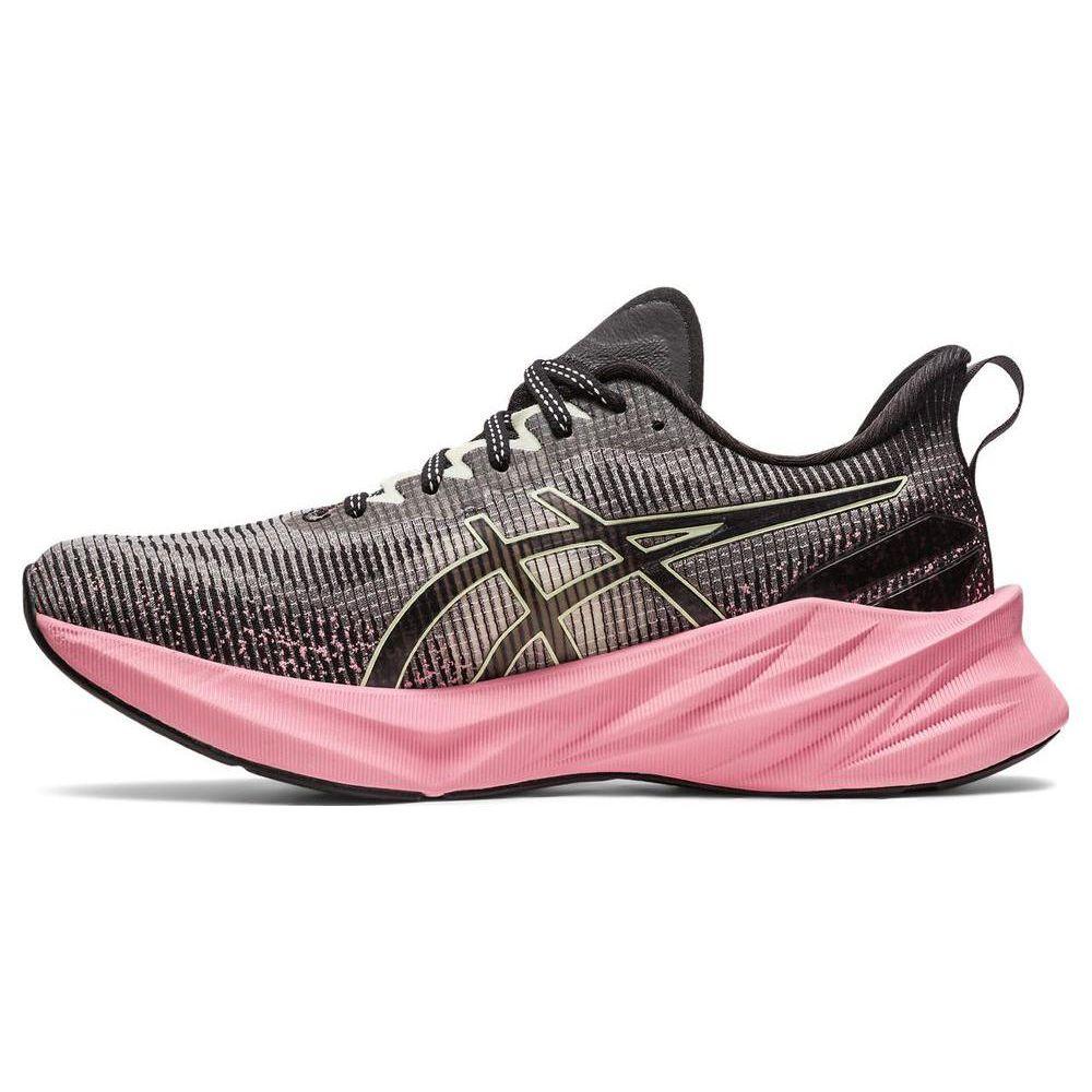 

Женские кроссовки ASICS Novablast 3 LE Black Pink Rave 1012B410-001 40.5