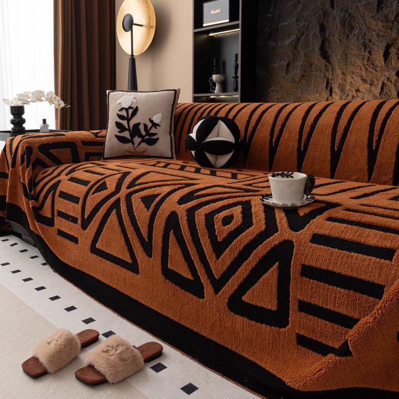 1pc Plush Sofa Cover - Modern Black & White Geometric Pattern,it for 1/2/3/4-Seater & Sectional Sofas - Luxury Living Room Decor