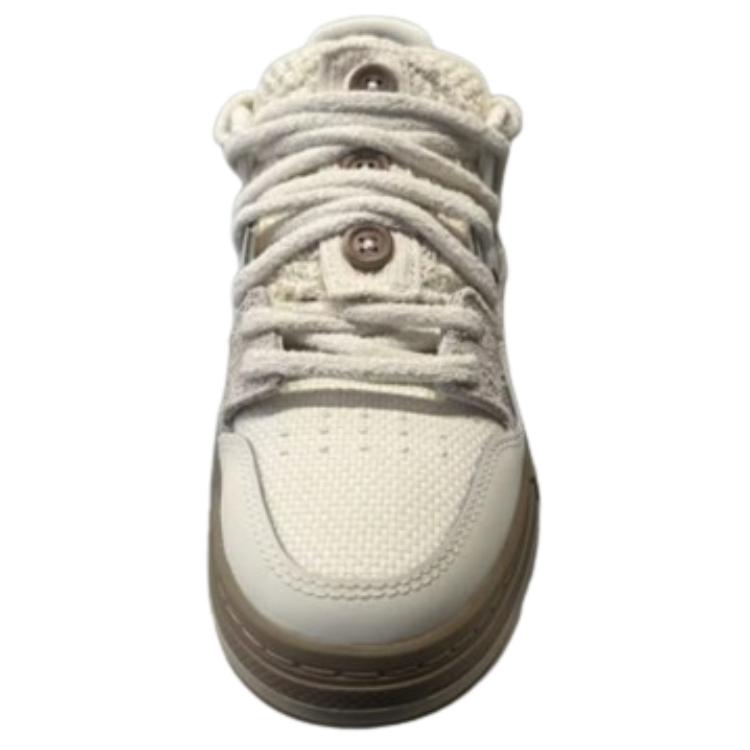 New LiNing Slip Resistant Low Top Skateboard Shoes Women's Beige AECT076-3