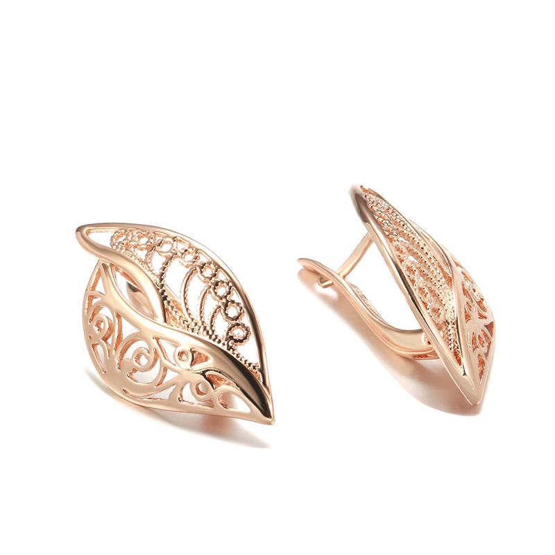 European & American 585 Rose Gold Carved Leaf Earrings - Cold Style, Simple Hollow Design for Ladies
