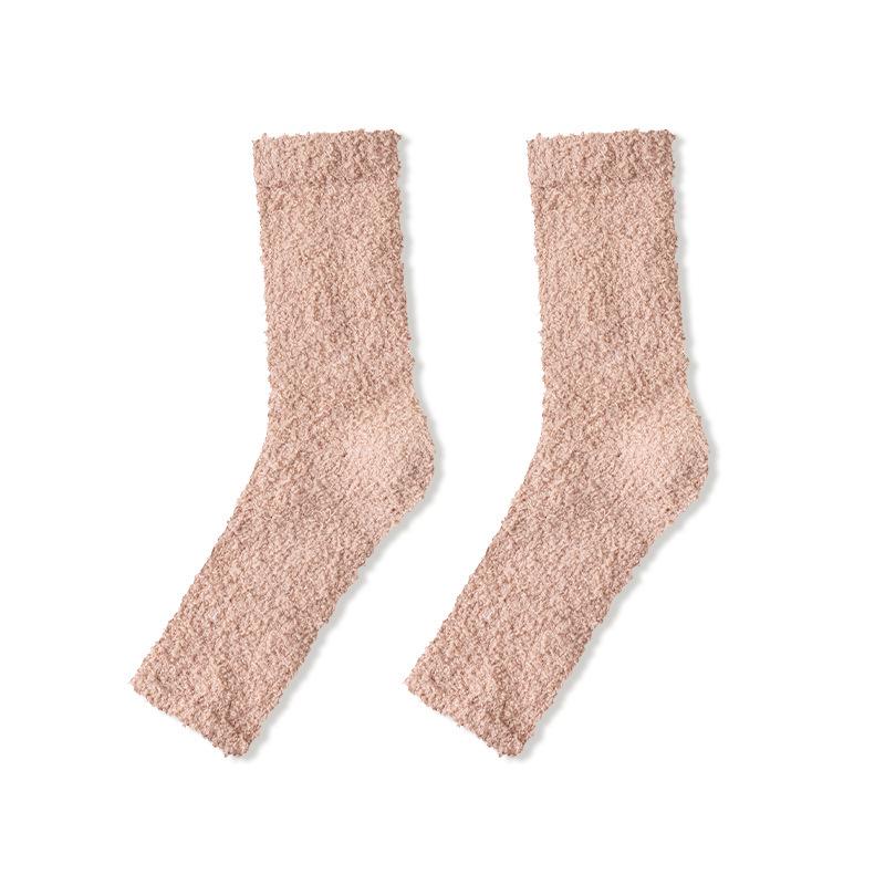 Women's Coral Fleece Knee Pads: Warm, Thickened Over-the-Knee Leg Warmers for Autumn and Winter.