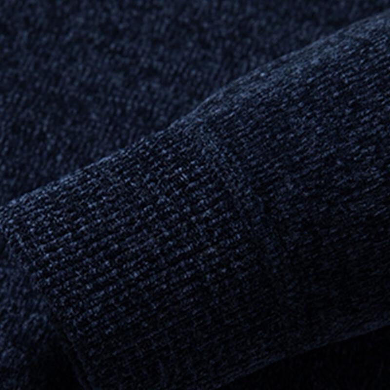 Playboy Men's Fleece-Lined Round Neck Pullover Sweater