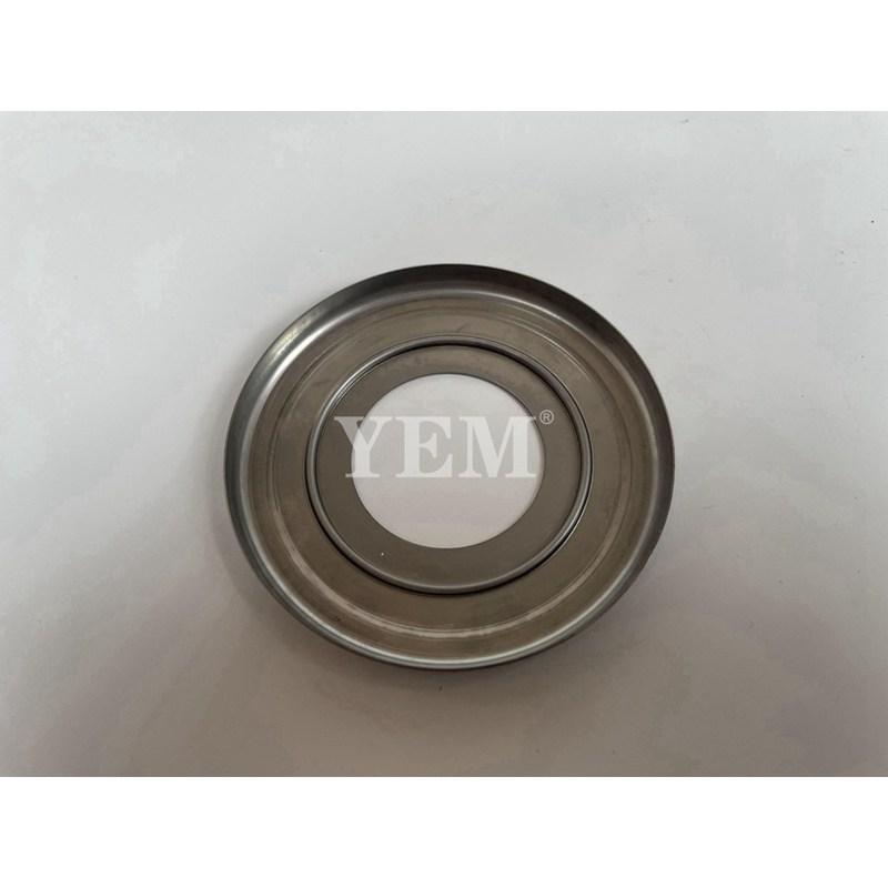 1J884-23320 Oil Seal Cover For Kubota Excavator Engine Parts