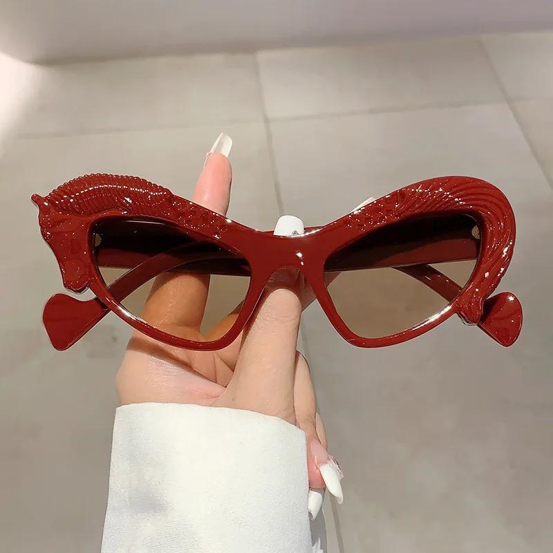 New Fashion Vintage Horse Frame Cat Eye Sunglasses Women For Men Sun Glasses Punk Shades Luxury Brand Designer Funny Eyeglasses