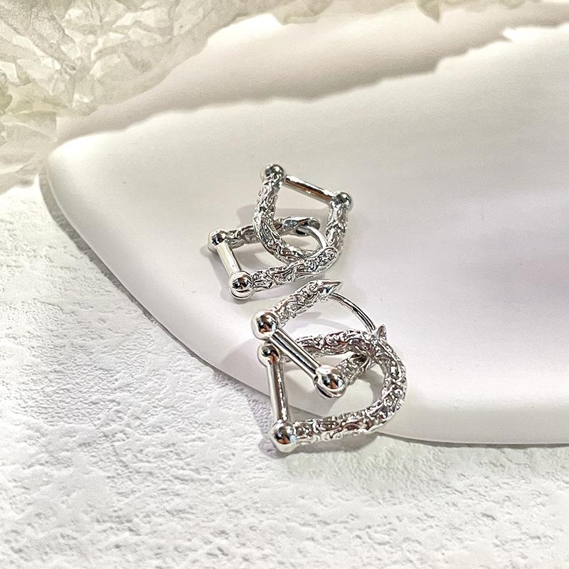 Love Moonstone Necklace Women S Light Luxury Gem Tide Niche Design Sense Collarbone Chain Women S High Sense