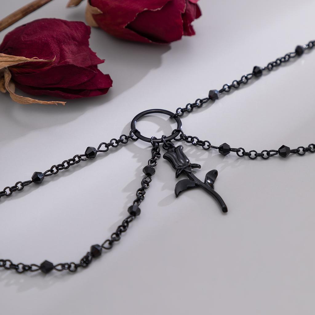 Accessories, Dark Gothic Choker Necklace, Sweet and Cool Imitation Crystal Chain Rose Tassel Necklace.