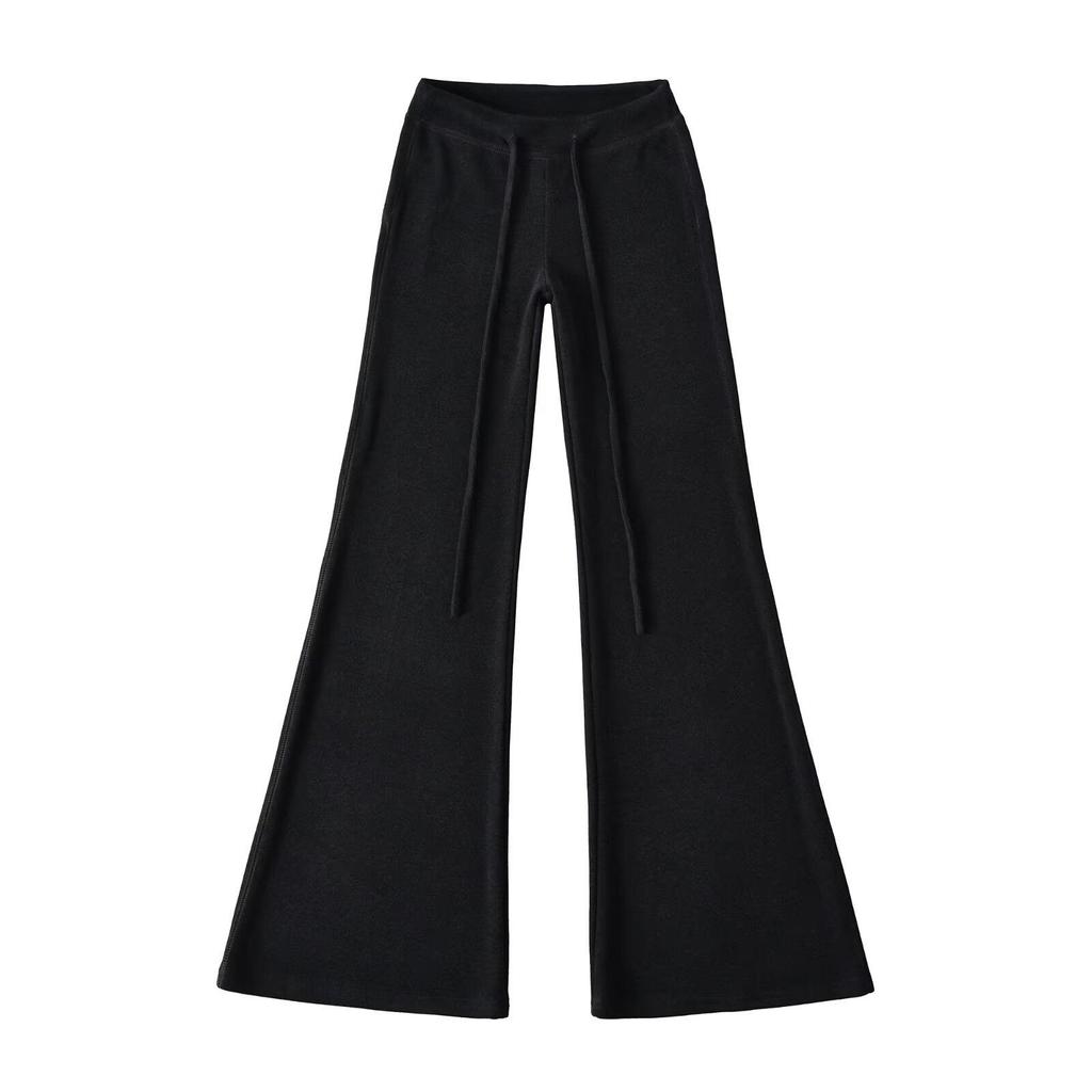 Trendy Women's Fleece Yoga Sweatpants with Drawstring Waist and Micro-flare Design
