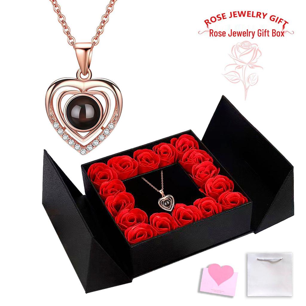 Naszyjnik Projekcyjny Ozon Podwójne Serce: Elegancki Wisiorek z napisem 'Kocham Cię' w 100 Językach