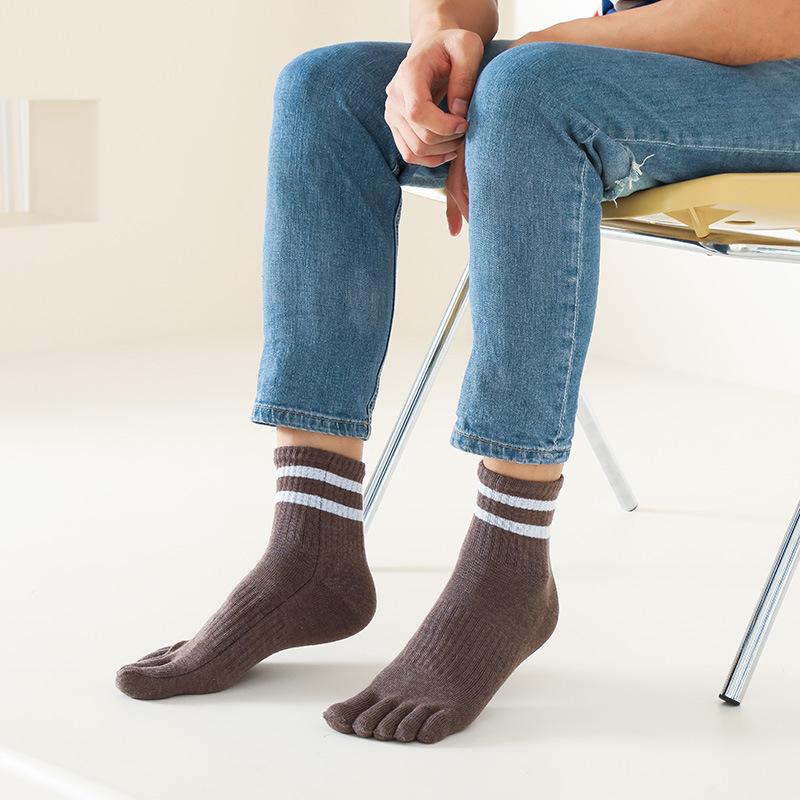 5 Pairs/lot Man Toe Sport Socks Compression Thick Cotton Black White Stripes Elastic 5 Finger Short Socks Outdoor Running Socks