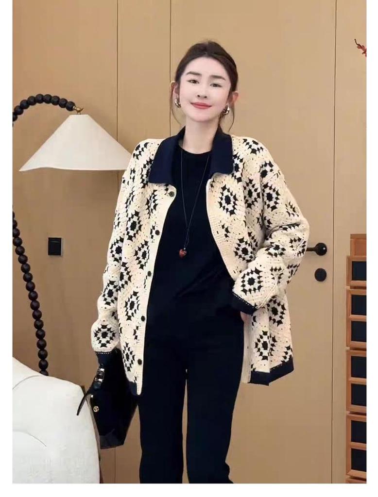 Women's Casual Colorblock Knit Cardigan Polo Sweater – Autumn 2025 Collection