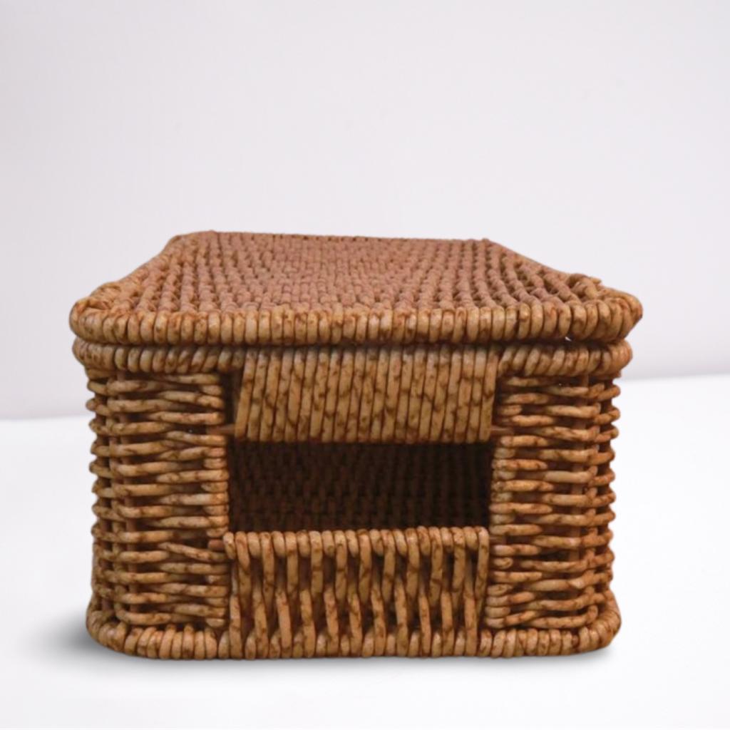 Handwoven Imitation Rattan Wine Basket with Lid Rustic Farmhouse Storage Box for Home Hotel Kitchen Bar Decor Wine Gift Basket