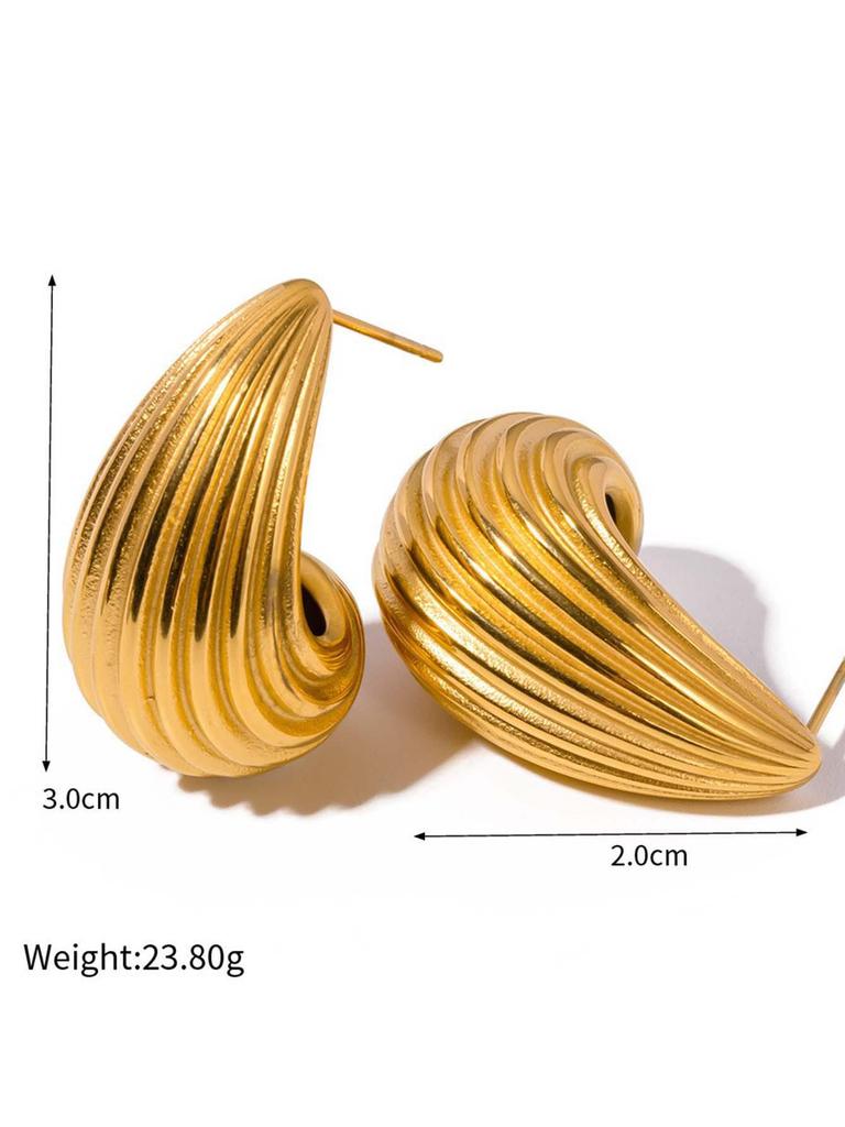 Elegant European & American Gold Stainless Steel Earrings - Non-Fading, Hypoallergenic, High-End Style