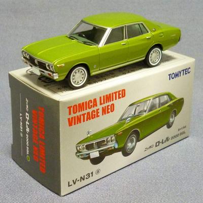 Tomica Limited Vintage TLV-N31a Nissan Laurel 2000SGL Green