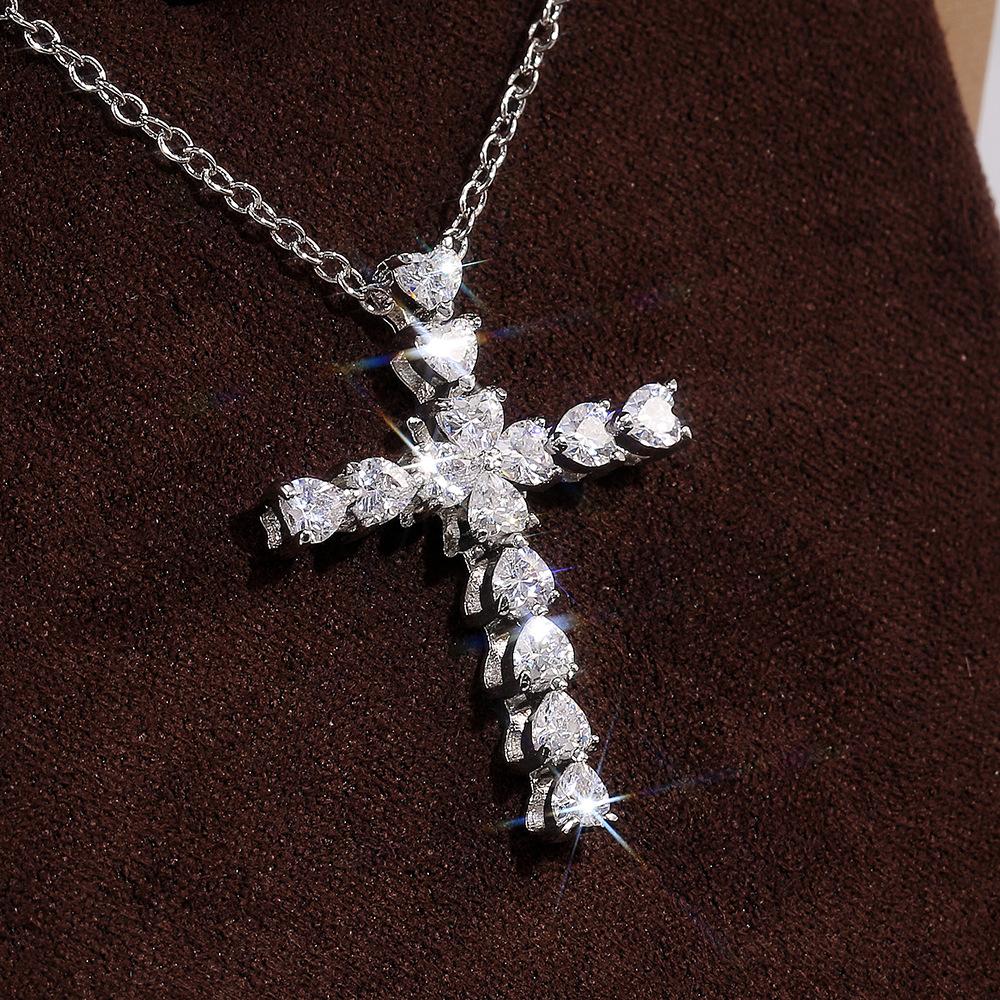 Sparkling Cross Pendant Necklace Elegant Teardrop Stone Inlaid Dainty Clavicle Chain for Women for Daily Wear Party and Gift