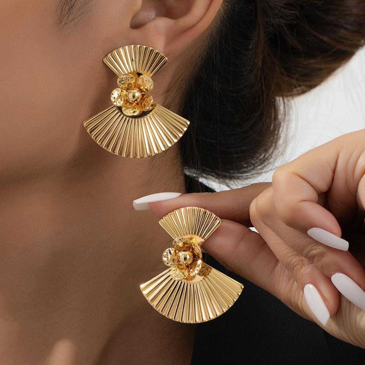 

Fashion ladies ring золотий