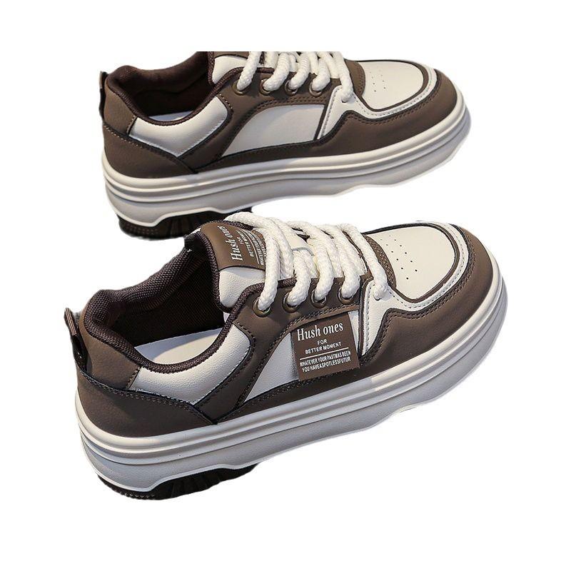 Små hvite damesko vår- og høstsko allsidige sko med tykk såle høydeøkende sportssko for damer