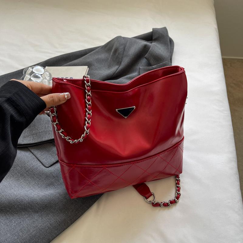 

Niche fashion shoulder bag simple messenger bag bag popular bucket bag 2024 new summer fashion casual cloth bag