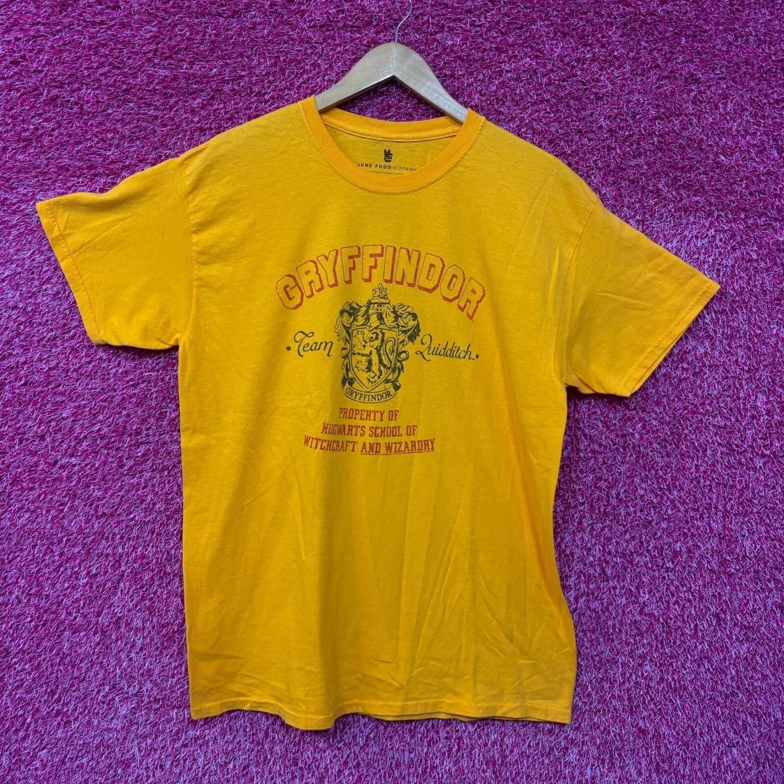 Harry Potter Gryffindor Team Quidditch Tshirt Size medium XXL