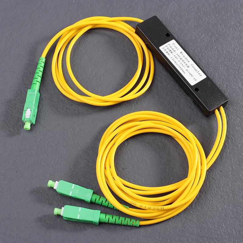 1Pc 1X2 Ftth Fiber Optic Splitter 1 Point 2 Fiber Optic Splitter Box Sc/Apc