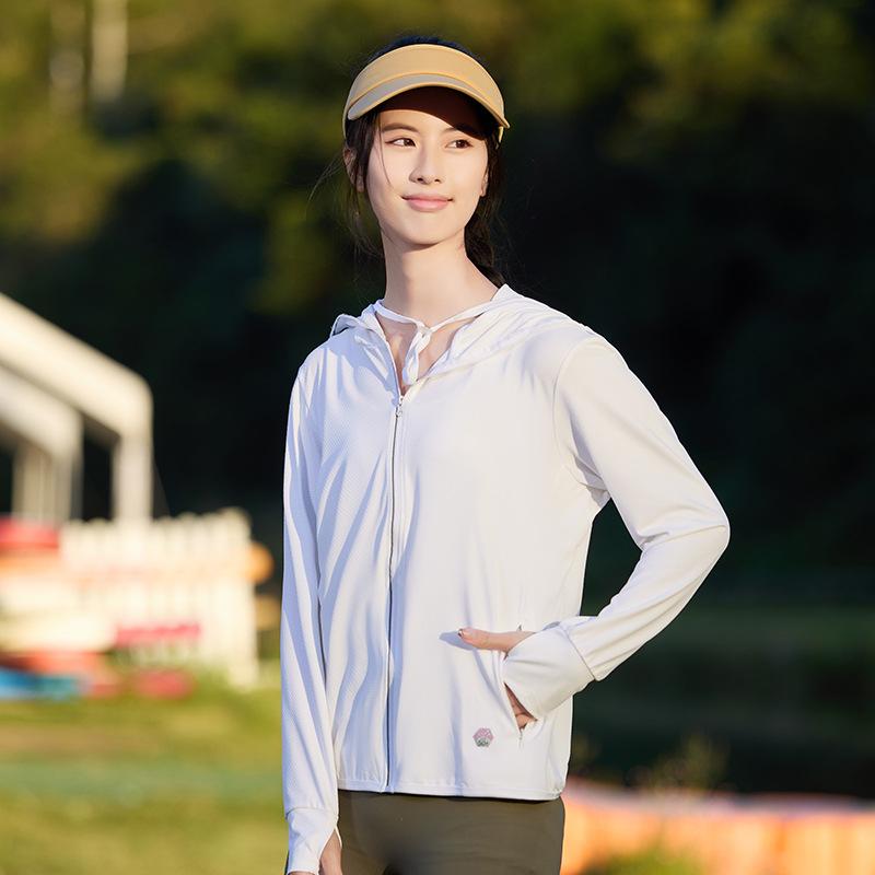 Women’s UPF50+ Sun Protection Jacket Wide Brim Hood UV Protection Lightweight Breathable Outdoor Sunscreen Hoodie
