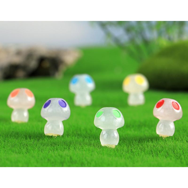 Vibrant Glo-in-the-dark Resin Mushroom Figurines Cute Garden Miniatures Wholesale
