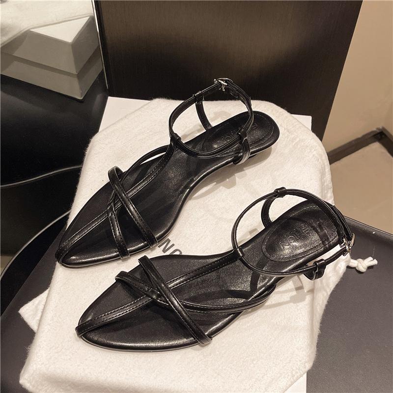 

Pointed thin strap Roman shoes fashion French silver cross strap sandals 2025 summer wedge heel open-toed women s outerwear 35 чёрный