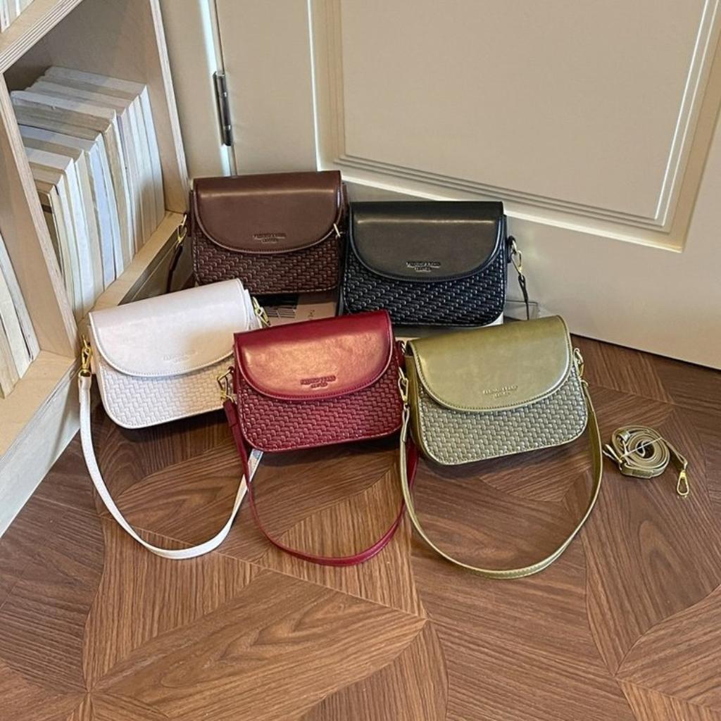 Xeie Thuk Crossbody Bag Women PU Adjustable Strap Daily Commute