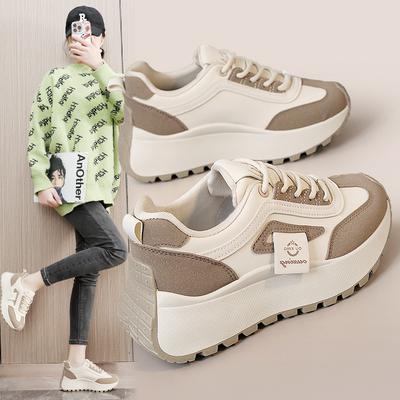 Women's Casual Sneakers Outdoor Lightweight Non-slip Lace Up Running Shoes Fashion Faux Leather Sports Walking Shoes for Women Comfortable Sneaker