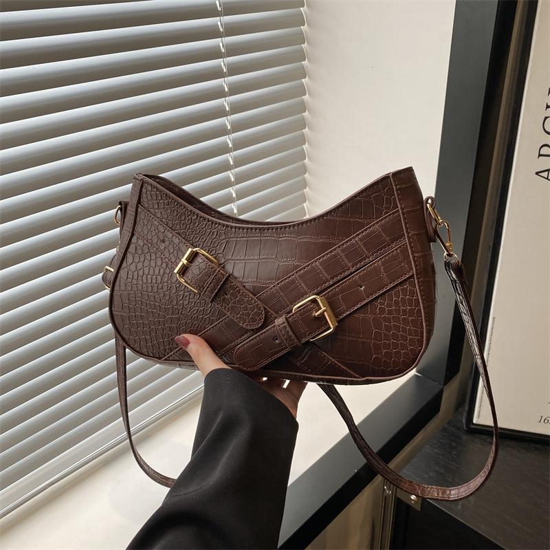 

Новый модный нишевый тренд, повседневная универсальная наплечная сумка-мессенджер, высокая текстура, ретро-чувство дизайна кофейный