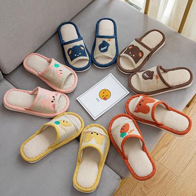 Pantuflas Infantiles Recién Lanzadas en 2024 Usables en las Cuatro Estaciones Pantuflas de Lino Suaves Calzado para el Hogar Niño Niña Zapatos Infantiles Zapatos Casuales de Dibujos Animados