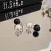 New Retro French Sweet Pearl Temperament Drop Earrings Fashion Black White Beads Senior Simplicity Women Hot Earrings Jewelry