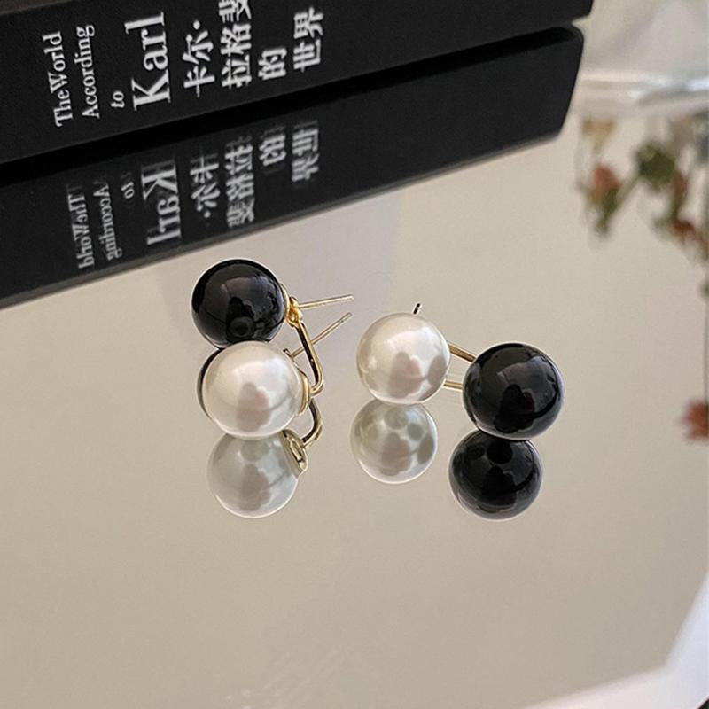 New Retro French Sweet Pearl Temperament Drop Earrings Fashion Black White Beads Senior Simplicity Women Hot Earrings Jewelry