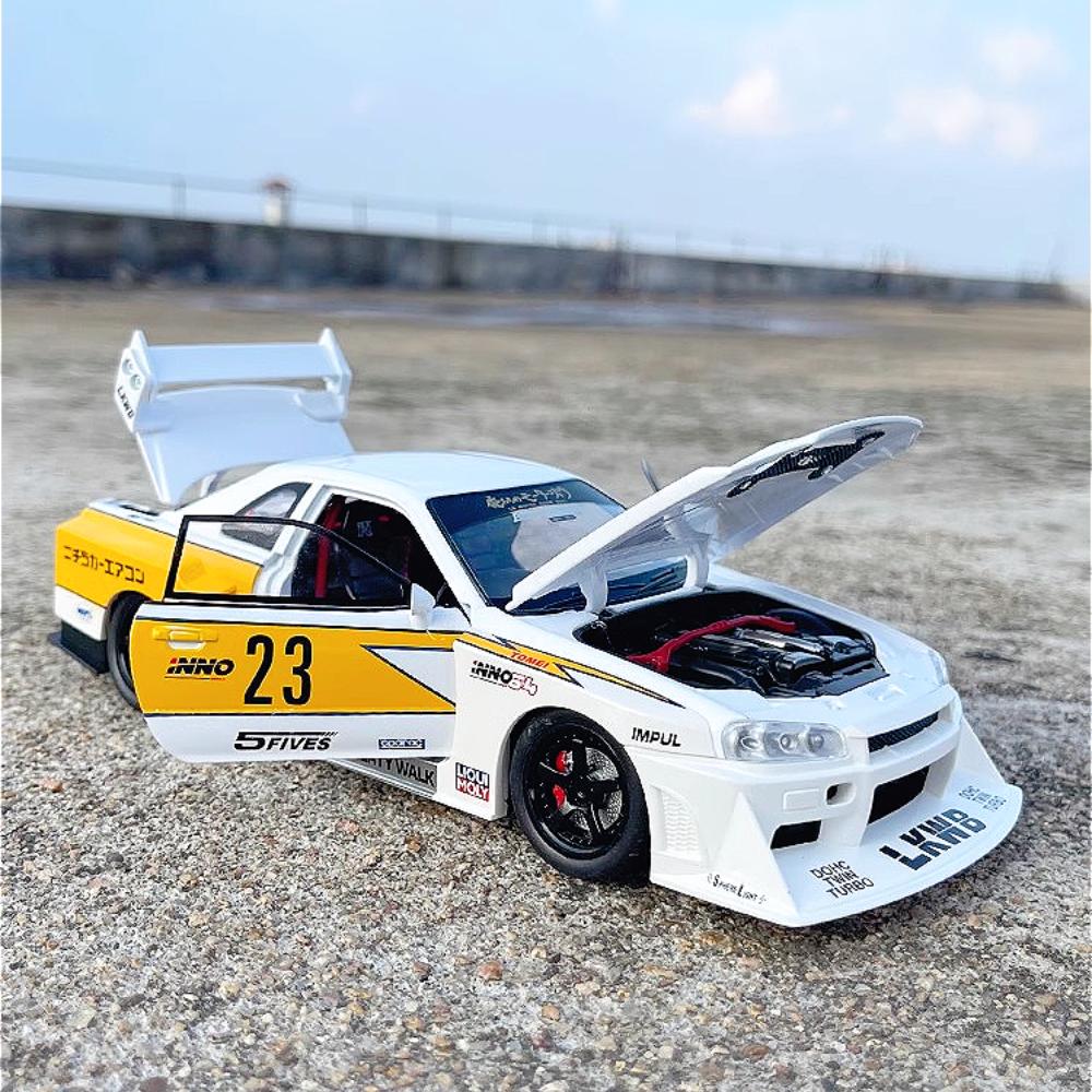 1:24 Skyline GTR-S15 F1 Safety Sports Car Model Toy Alloy Diecast Sound Light Racing Car Shock Absorption Vehicle Kids Gifts