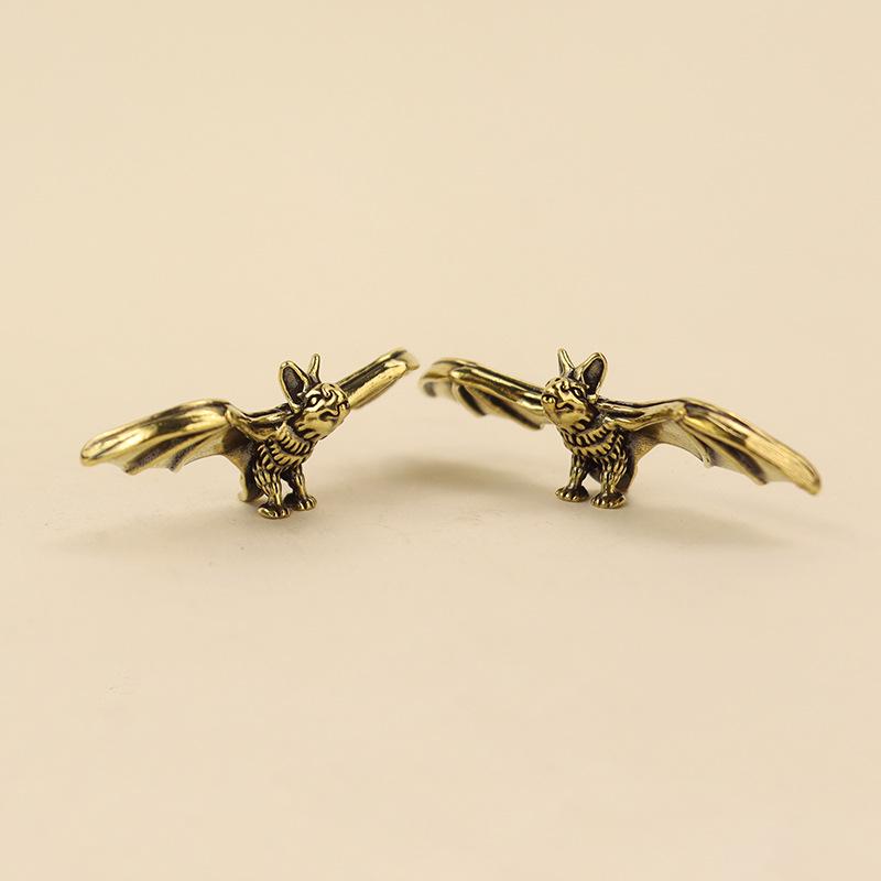 Exclusive Bat Ornaments: Brass Handicrafts & Gifts