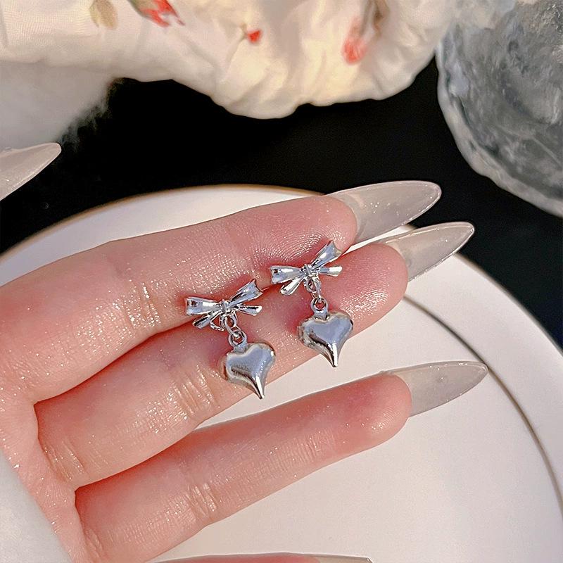 925 Sterling Silver Women's Ear Piercing Earrings - Versatile Cartilage Studs for Comfortable Sleeping