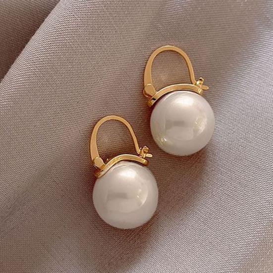 1 Pair Lady Drop Earrings Imitation Pearl Contracted Vintage Elegant Geometric Dangle Earrings for Gift