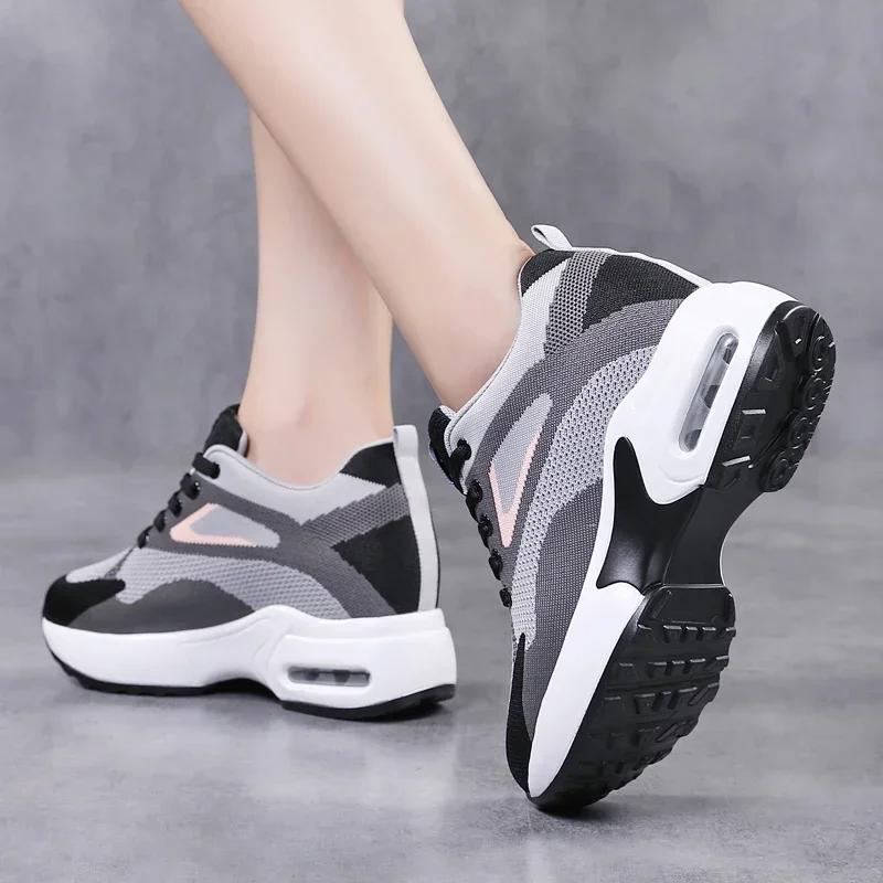 Women Sports Breathable Casual Sneakers Ladies Non-Slip Jogging Shoes High Quality Flying Woven Height-Increasing Running Shoes