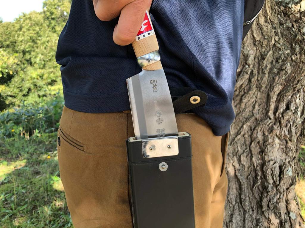 Senkichi Double-Edged Waist Hatchet with Sheath, 165mm