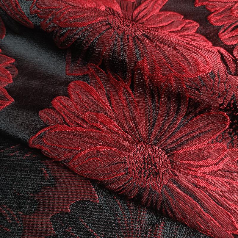 

200x150cm Retro Chrysanthemum Large Flower Jacquard Fabric for Sewing Brocade Luggage, Shoes, Clothing Decor Handmade Fabric 200x150cm красный