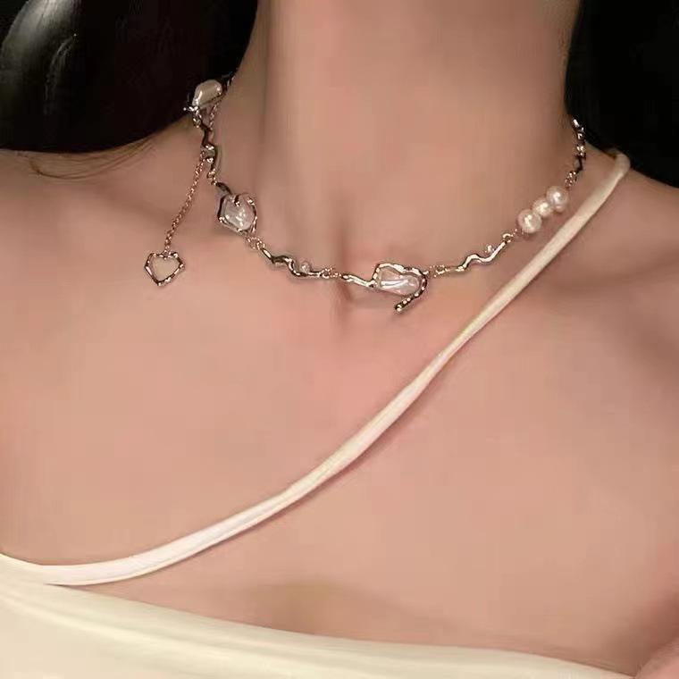 Fine Jewelry for Women Girls Pearl Irregular Heart Chains Choker Pendant Necklaces Luxury Trend Aesthetic Jewelry