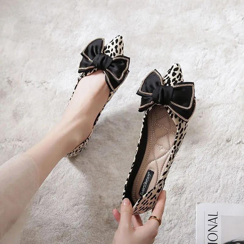 Shoes for Women with Bow Pointed Toe Low Heel Elegant Dress Non Slip Genuine Mark High Quality Fashion Vacation Woman Flats Shoe