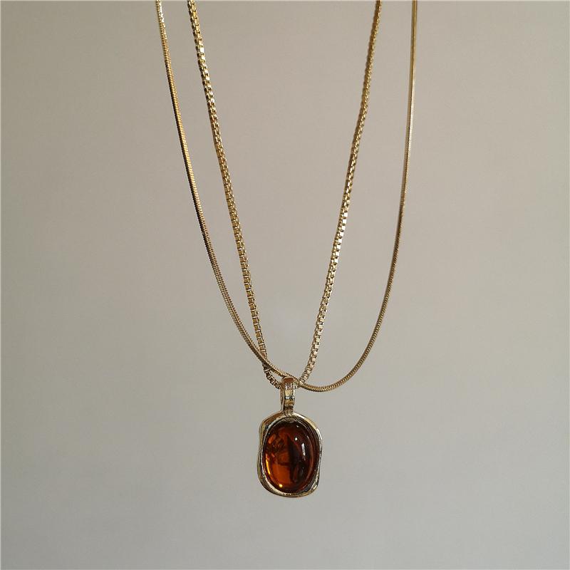 Vintage Leather Brown Stone Sun Pendant Beaded Choker Clavicle Chain Necklace For Women Unique Y2K Personalized Grunge Jewelry