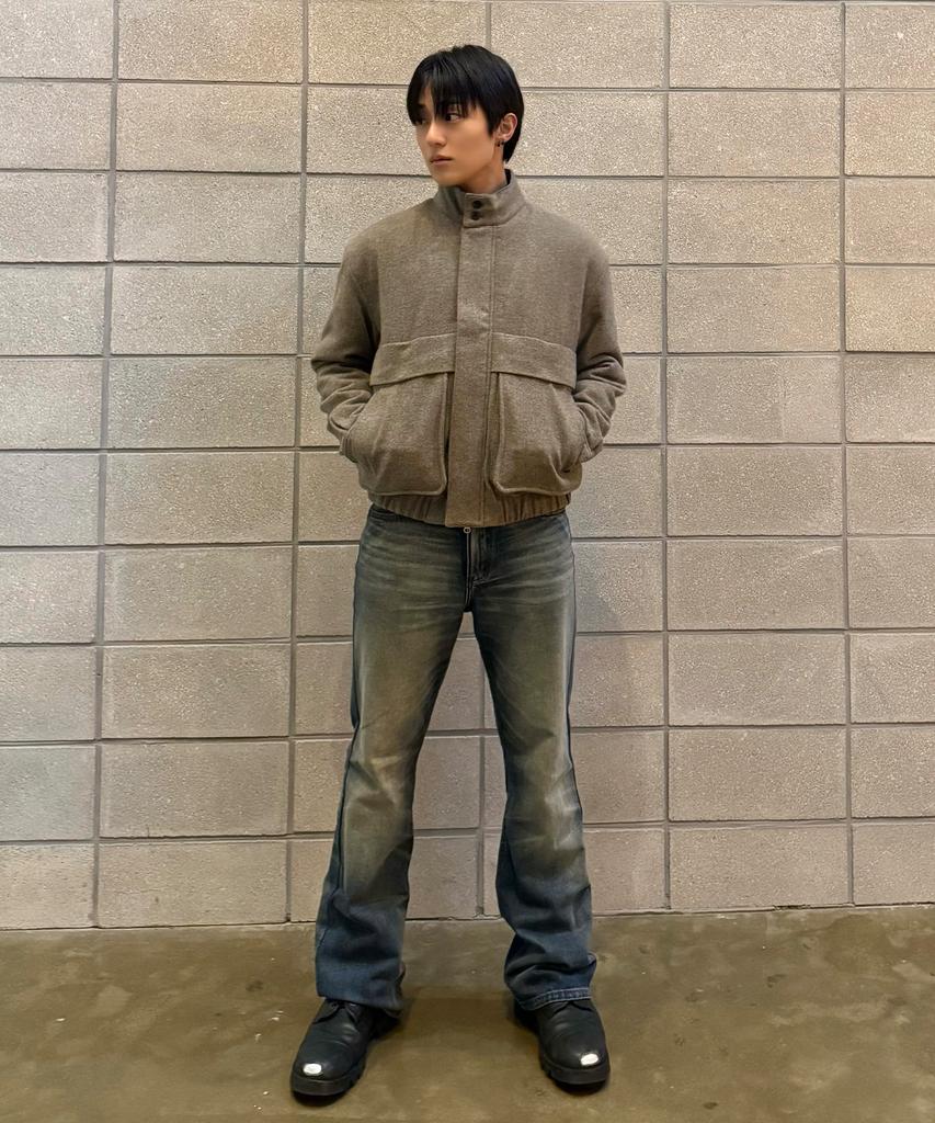 Mindbridge [Hoite] Deformed Tissue Blouson