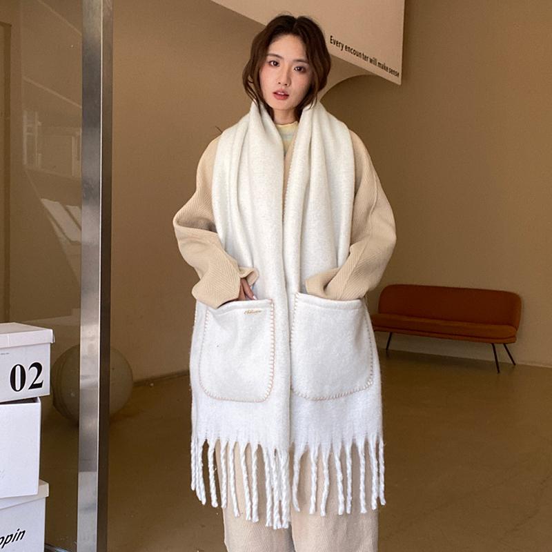 Luxury Cashmere Solid Colors Women Pocket Scarf Winter Shawl and Wrap Bandana Pashmina Tassel Female Foulard Thick Blanket