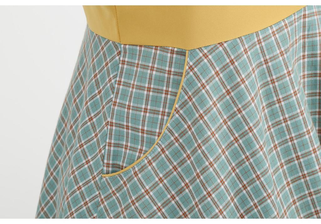 Retro Hepburn Plaid Dress with Lace-Up Bow and Stand Collar, Christmas Edition
