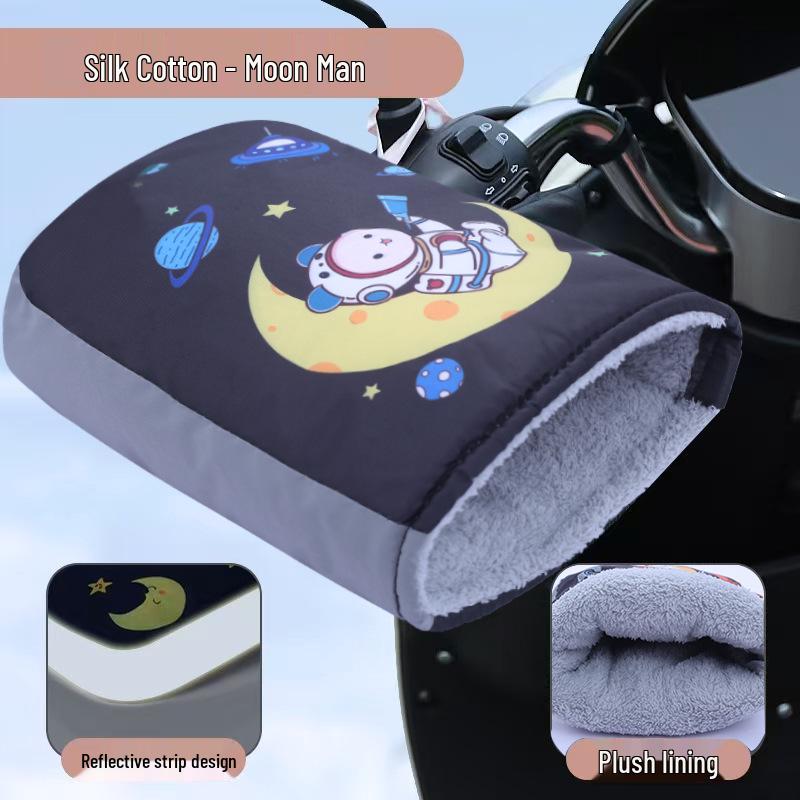 Widened Waterproof Winter Motorcycle Gloves with Fleece Lining, Windproof Handlebar Covers, Universal Fit for Electric Scooters