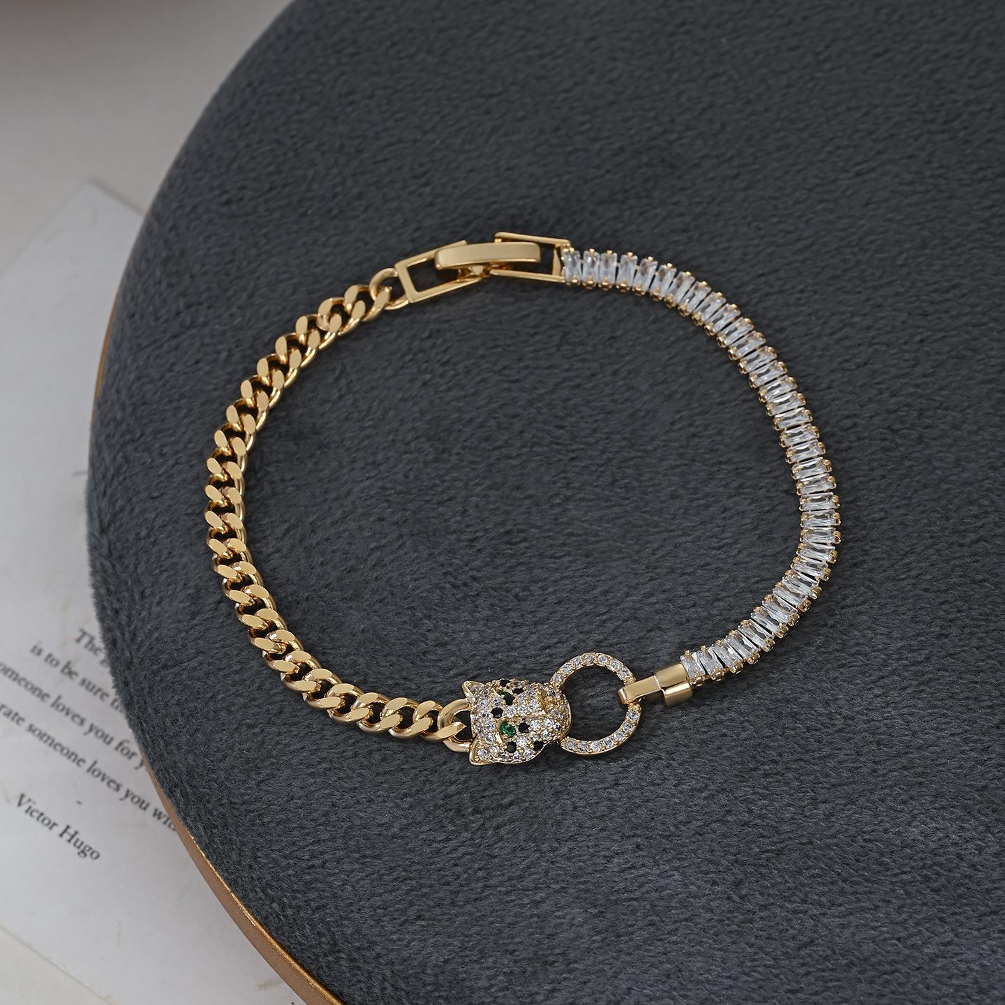 

Leopard Head Bangle Crystal Bracelets for Women, Micro Pave CZ Exaggerated Statement Jewelry, Elegant Light Luxury Bracelet