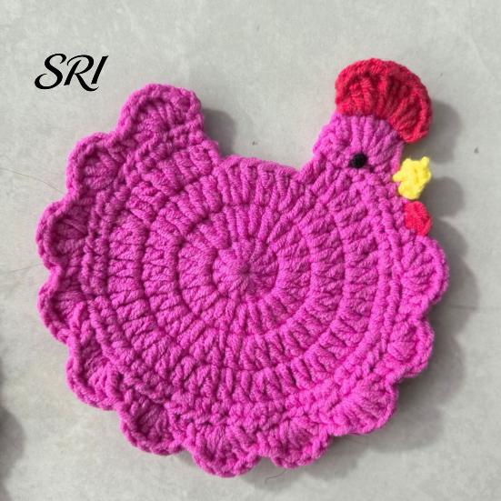 Chicken Coop Decoration Crochet Hen Coaster, Handmade Shape Knitted Mat Handcrafted Coaster for Coffee Cup, Cute Kitchen Countertop Bar Accessory
