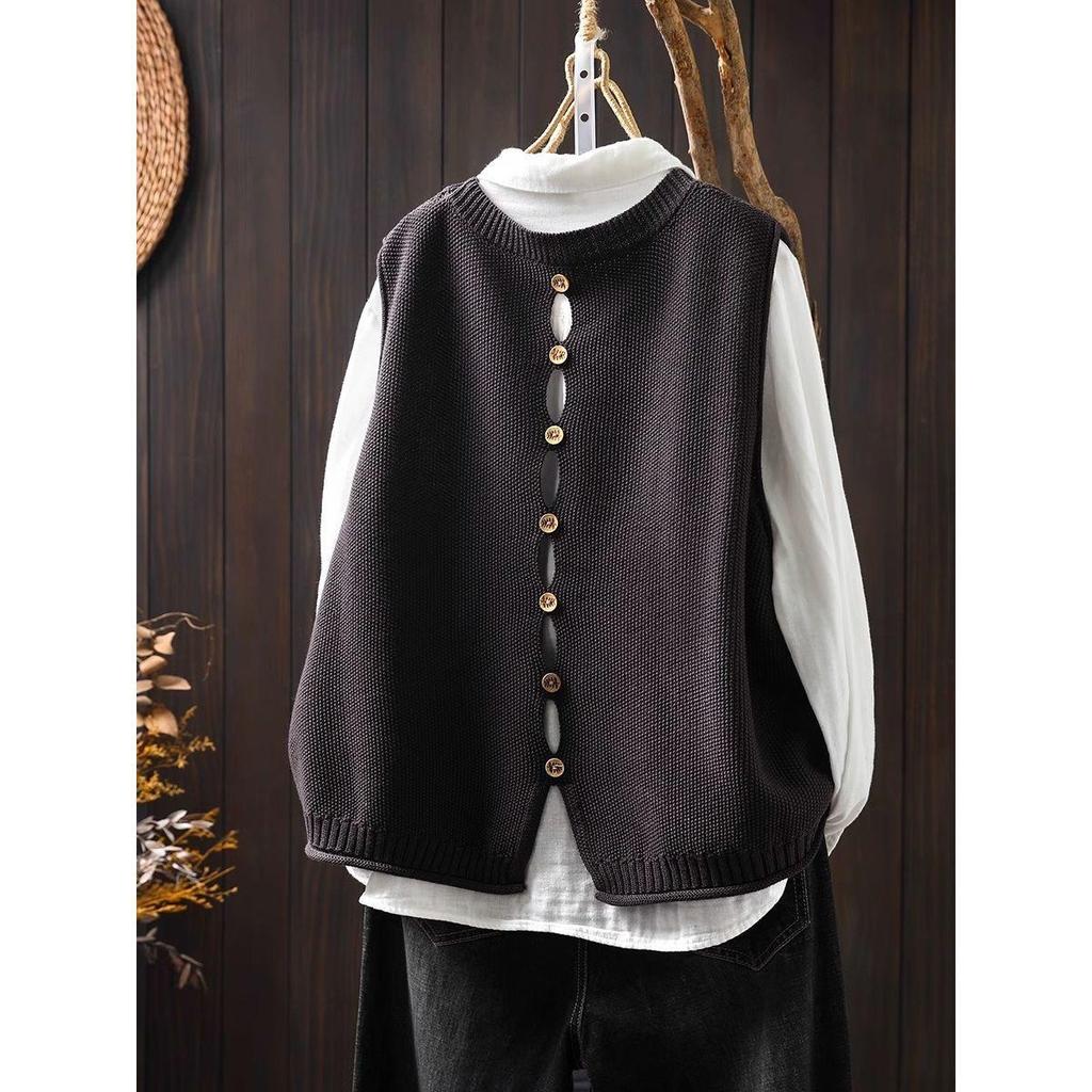 Women's Large Casual Knitted Sleeveless Vest with Back Button